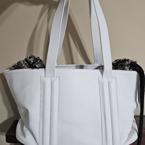 Collection privee? Luxury fur and leather purse